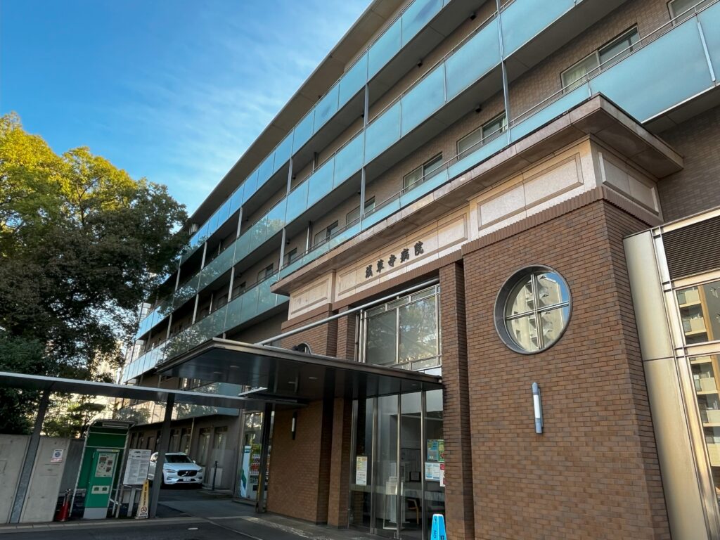 浅草寺病院駐車場